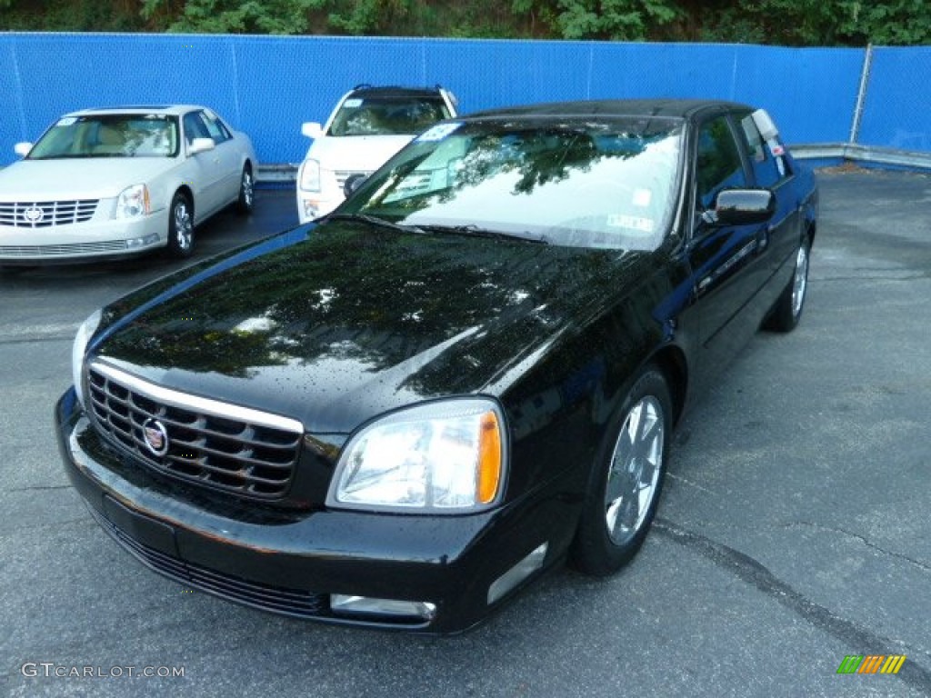 Black Raven 2005 Cadillac DeVille DTS Exterior Photo #54143325