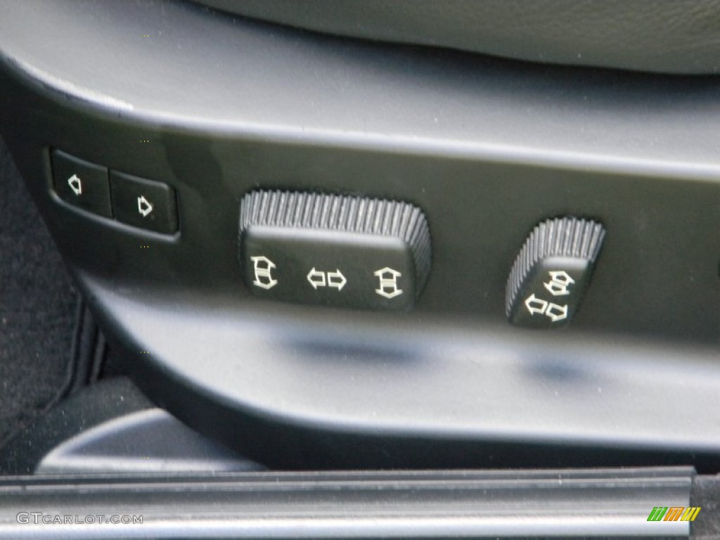 2002 BMW 5 Series 540i Sedan Controls Photo #54145368