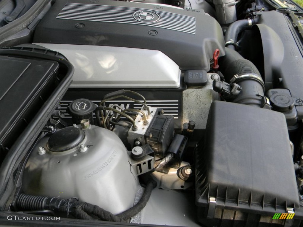 2002 BMW 5 Series 540i Sedan 4.4L DOHC 32V V8 Engine Photo #54145691