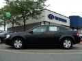 Brilliant Black Crystal Pearl - Avenger SXT Photo No. 7