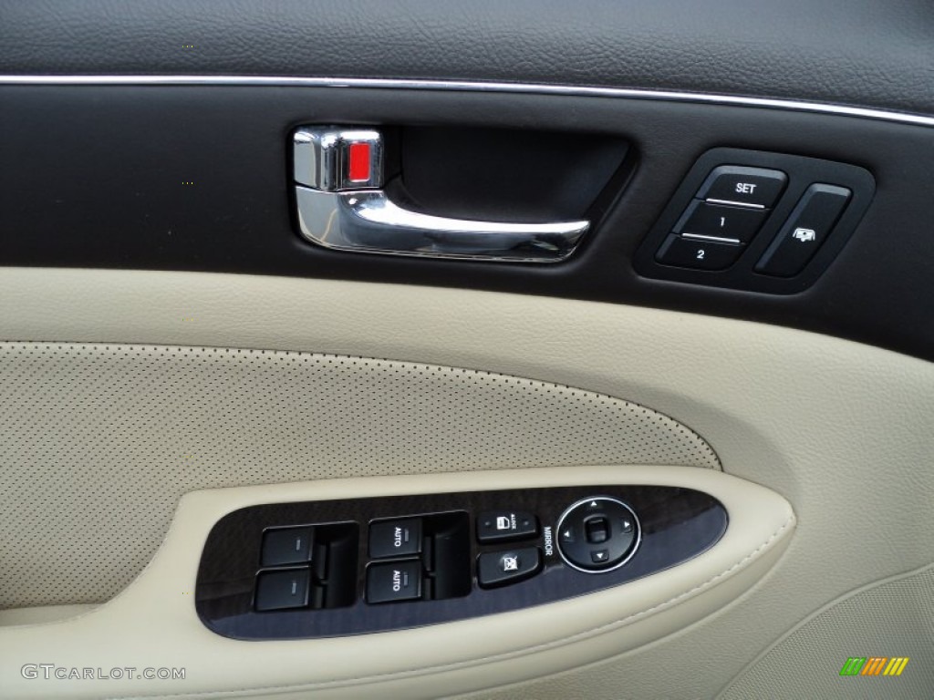 2010 Hyundai Genesis 4.6 Sedan Controls Photo #54147897
