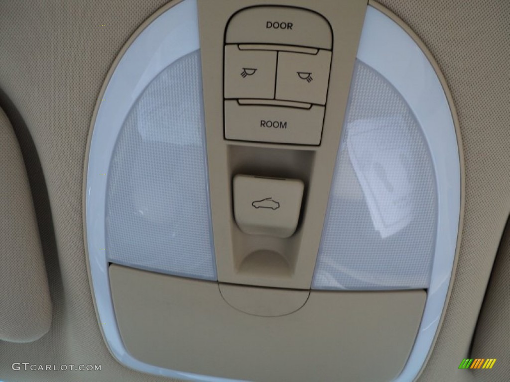 2010 Hyundai Genesis 4.6 Sedan Controls Photo #54147966