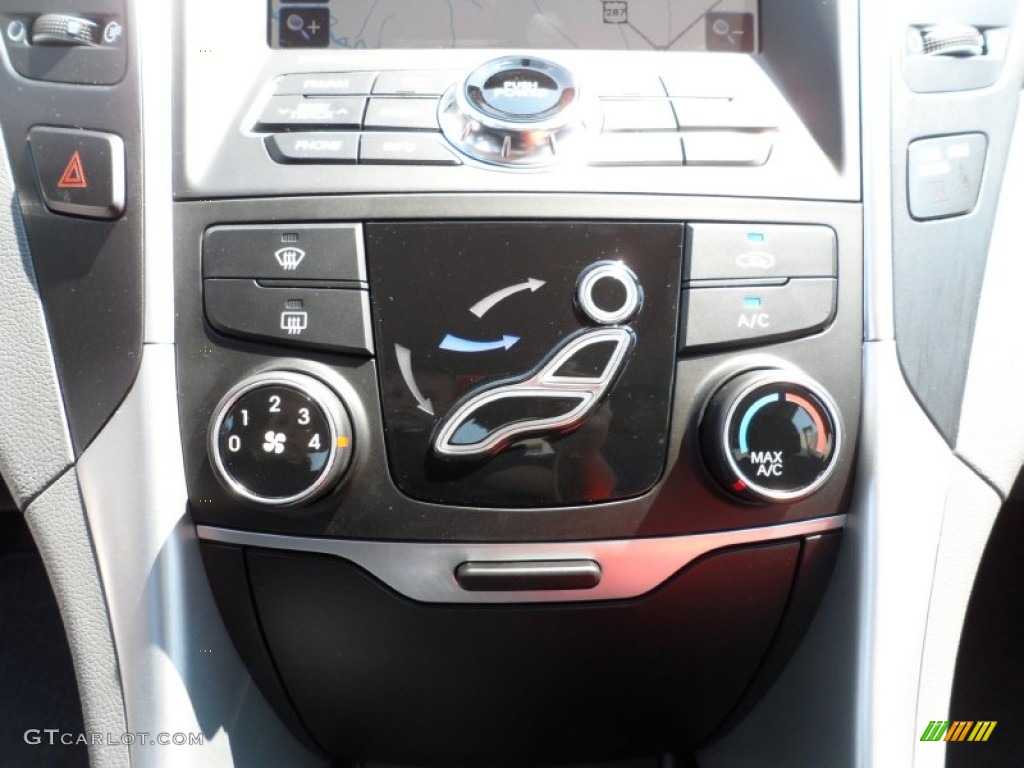 2012 Hyundai Sonata SE Controls Photo #54148179