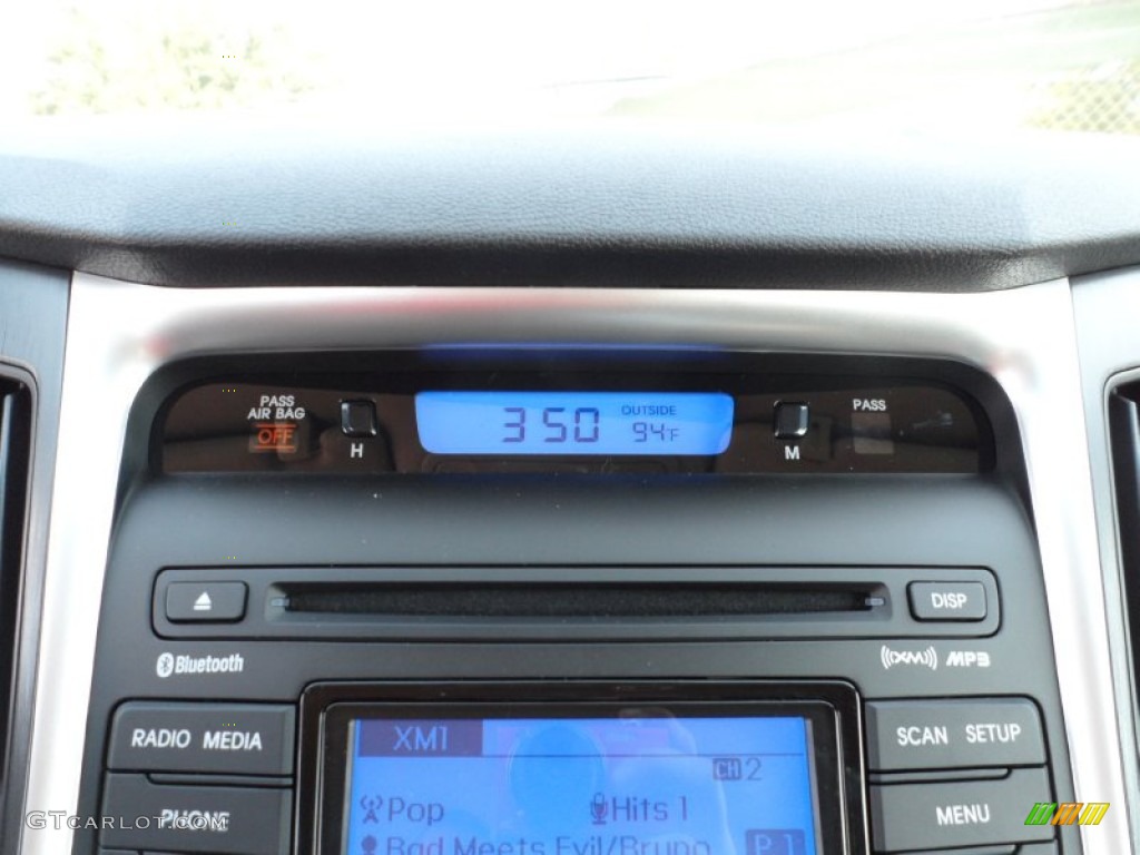 2012 Hyundai Sonata SE Controls Photo #54148506