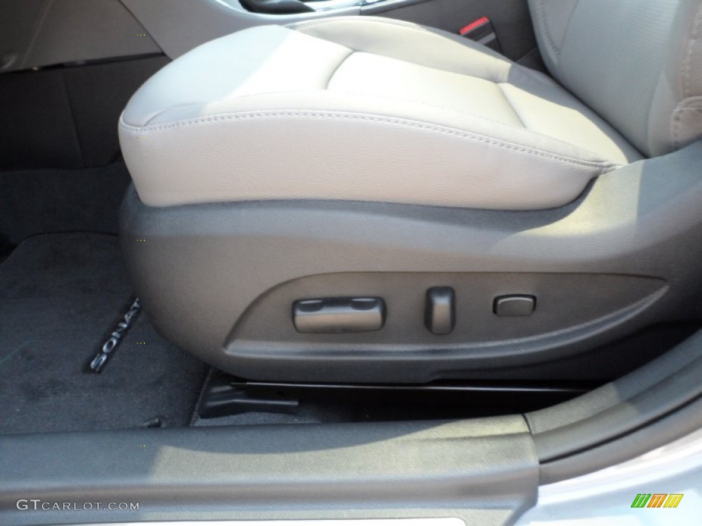2012 Hyundai Sonata Limited 2.0T Controls Photo #54149181