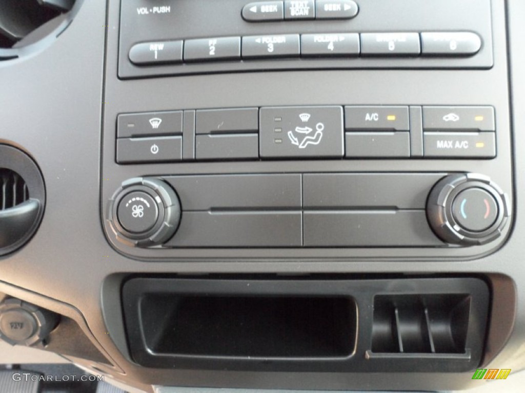 2012 Ford F250 Super Duty XL Regular Cab Controls Photo #54150086