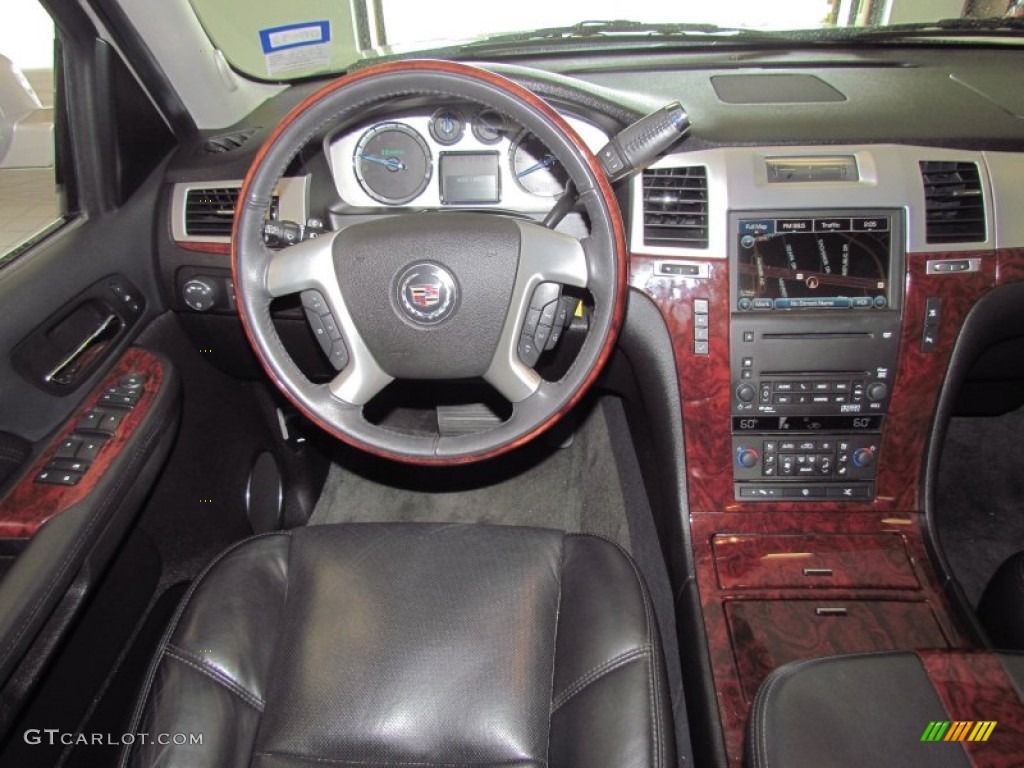 2009 Cadillac Escalade Hybrid Ebony/Ebony Dashboard Photo #54156189