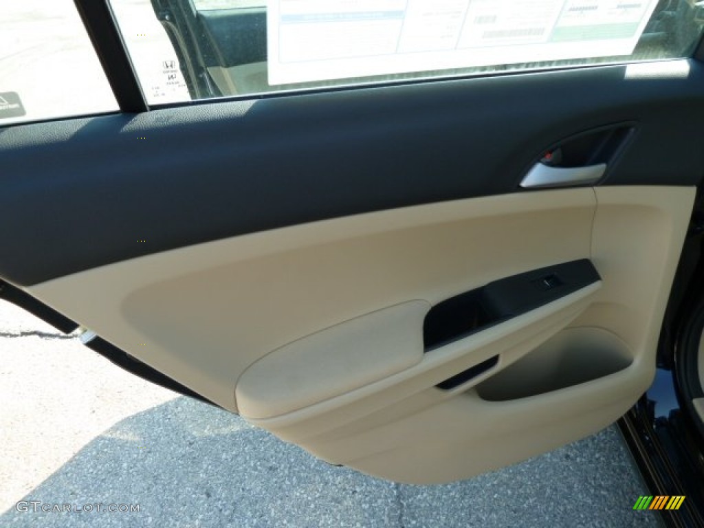 2012 Honda Accord SE Sedan Ivory Door Panel Photo #54157383