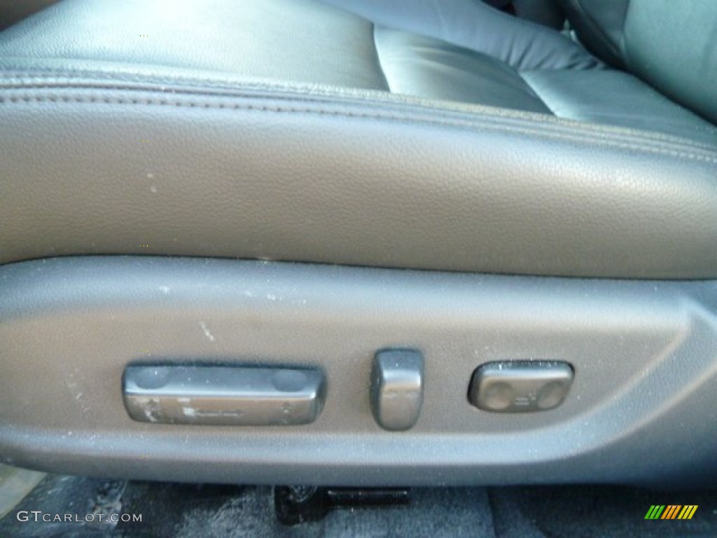 2011 Accord EX-L Sedan - Alabaster Silver Metallic / Black photo #12