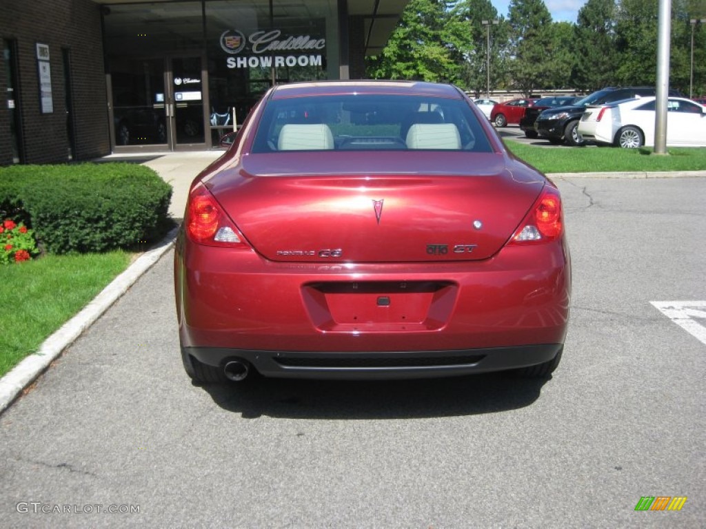 2009 G6 GT Coupe - Performance Red Metallic / Light Taupe photo #4