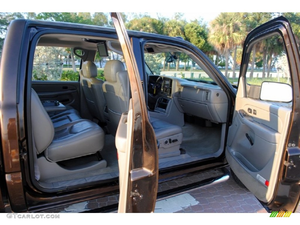 Medium Gray Interior 2005 Chevrolet Silverado 3500 LT Crew Cab 4x4 Dually Photo #54159048
