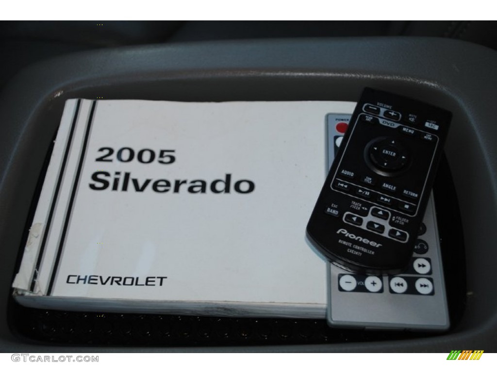 2005 Chevrolet Silverado 3500 LT Crew Cab 4x4 Dually Books/Manuals Photo #54159510