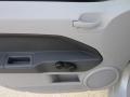 Bright Silver Metallic - Caliber SE Photo No. 12