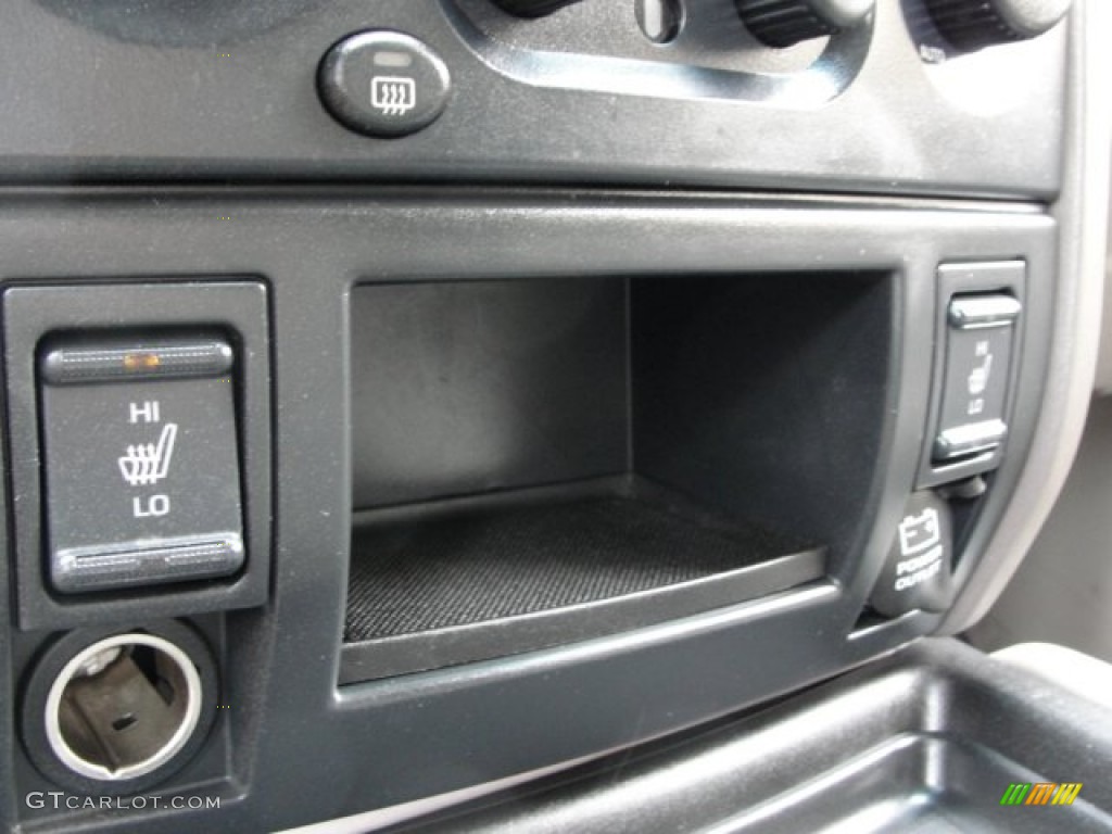 2004 Grand Cherokee Limited - Graphite Metallic / Sandstone photo #19