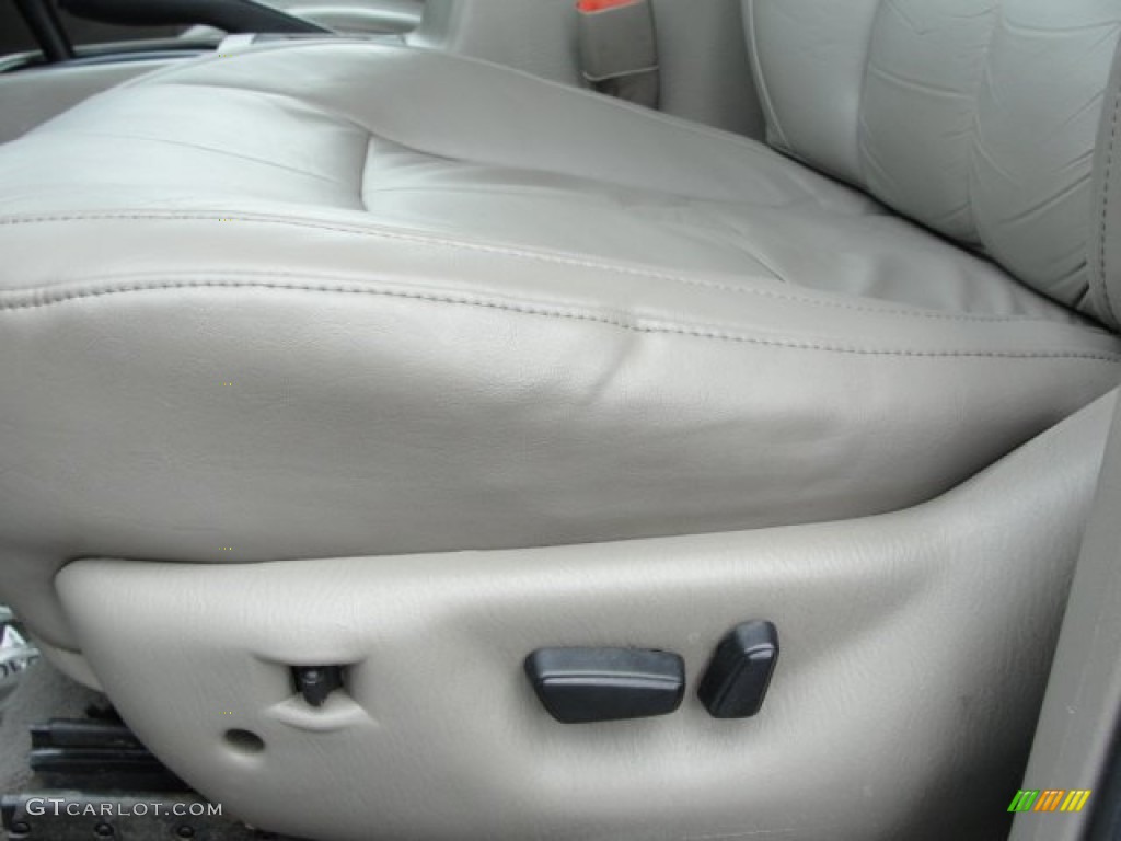2004 Grand Cherokee Limited - Graphite Metallic / Sandstone photo #20