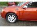Sunburst Orange Pearl - Avenger SXT Photo No. 11