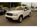 2003 Ceramic White Tri-Coat Lincoln Aviator Luxury #53982661