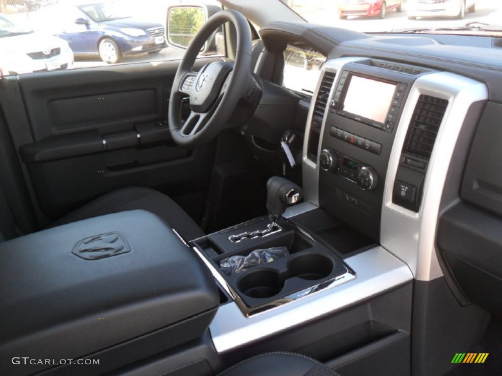 2012 Ram 1500 Sport Crew Cab - Black / Dark Slate Gray photo #20