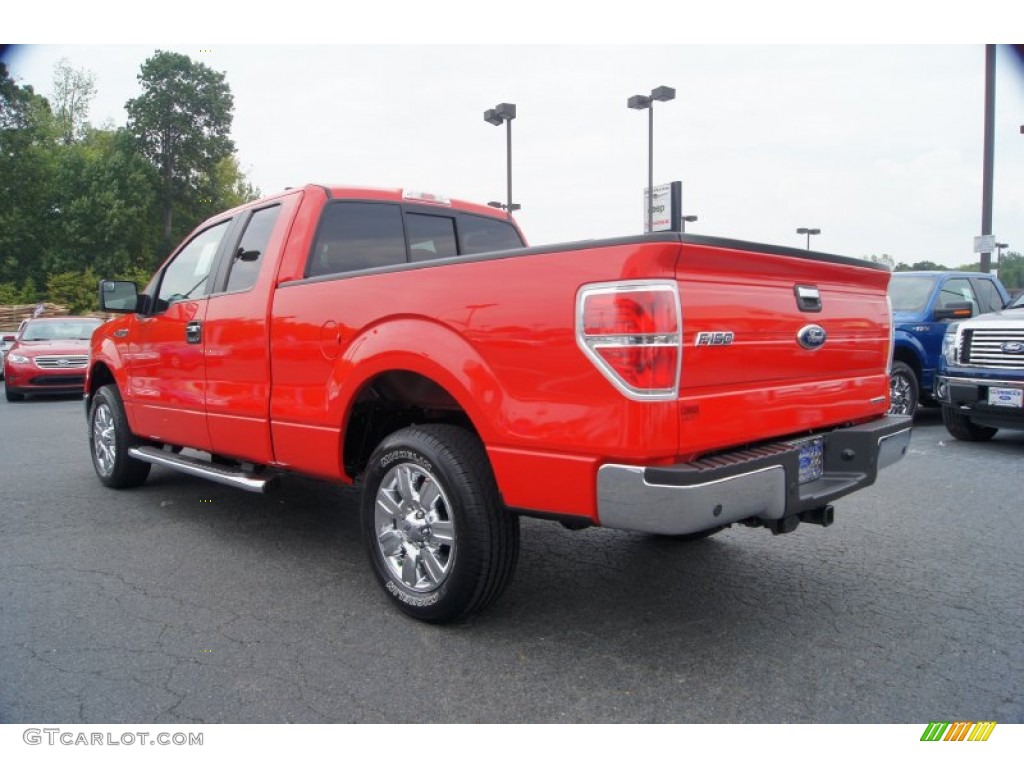 2011 F150 XLT SuperCab - Race Red / Steel Gray photo #38