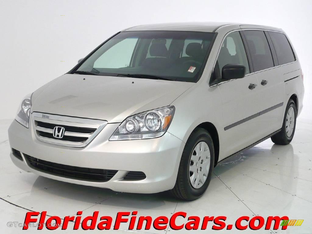 Silver Pearl Metallic Honda Odyssey