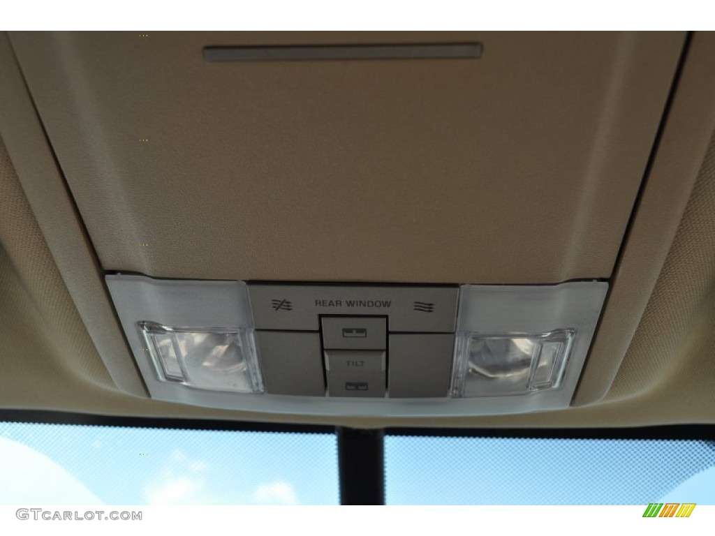 2008 Navigator Luxury 4x4 - Black / Camel/Sand Piping photo #15