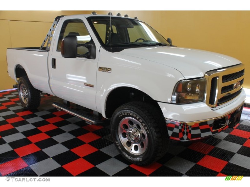 Oxford White Ford F350 Super Duty