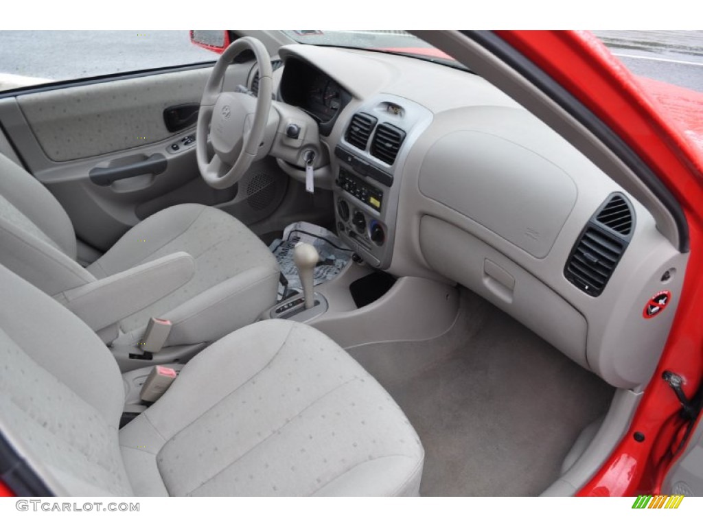 Gray Interior 2003 Hyundai Accent GL Sedan Photo #54169880