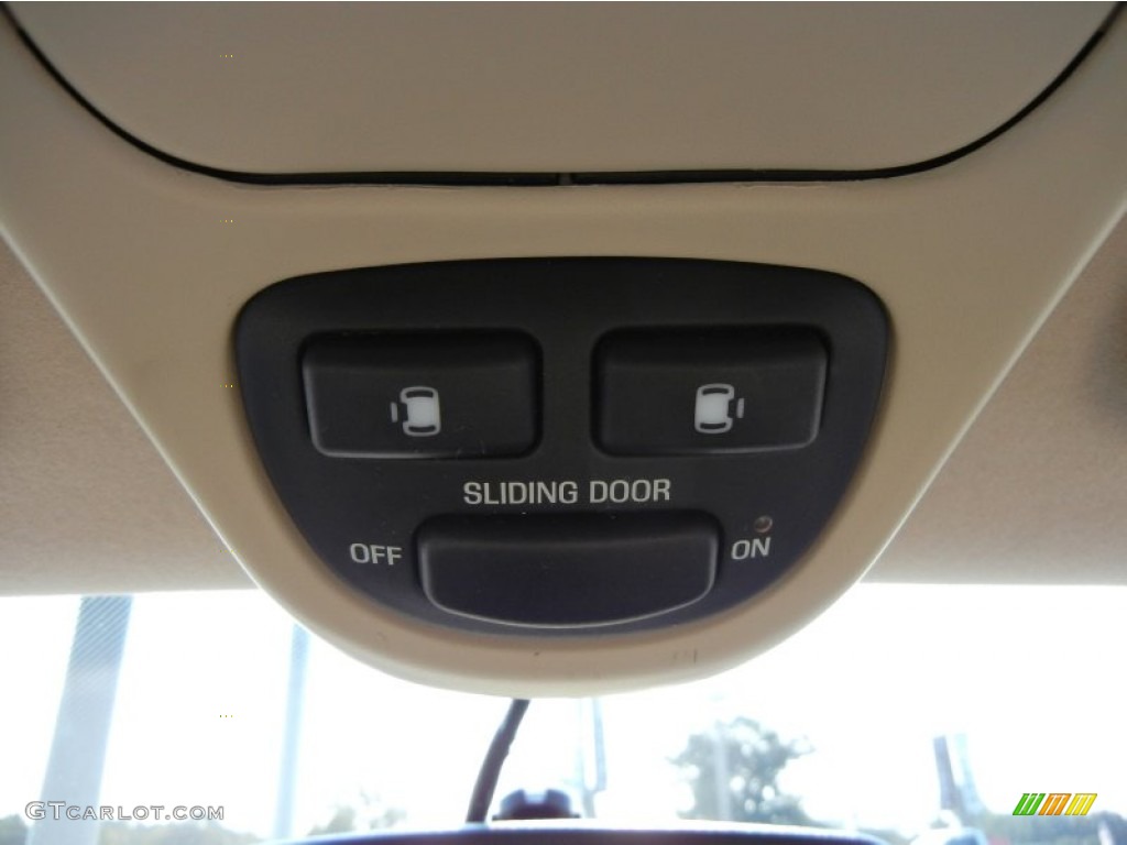 2003 Ford Windstar Limited Controls Photo #54170092