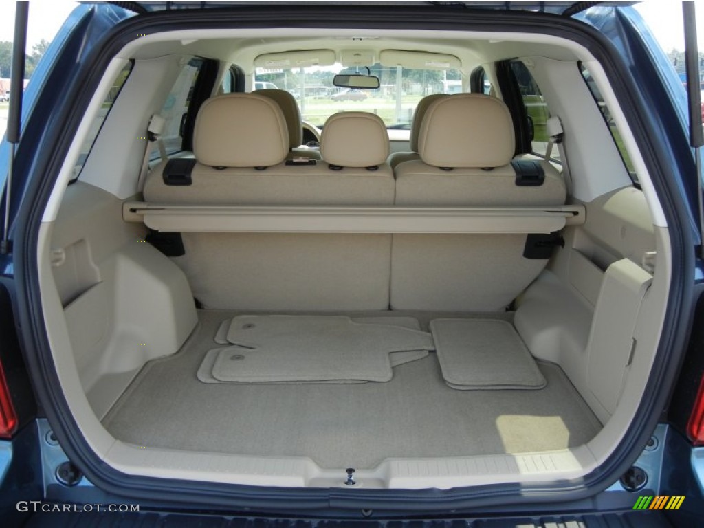 2012 Ford Escape Limited Trunk Photo #54171190