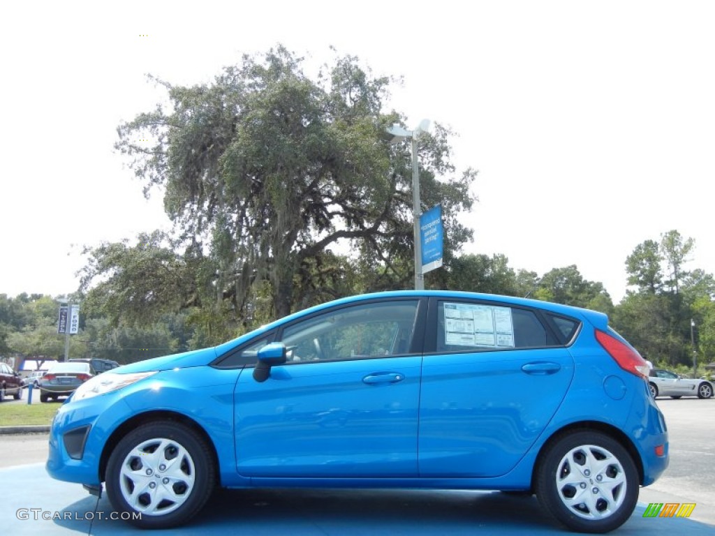 Blue Candy Metallic 2012 Ford Fiesta SE Hatchback Exterior Photo #54171225