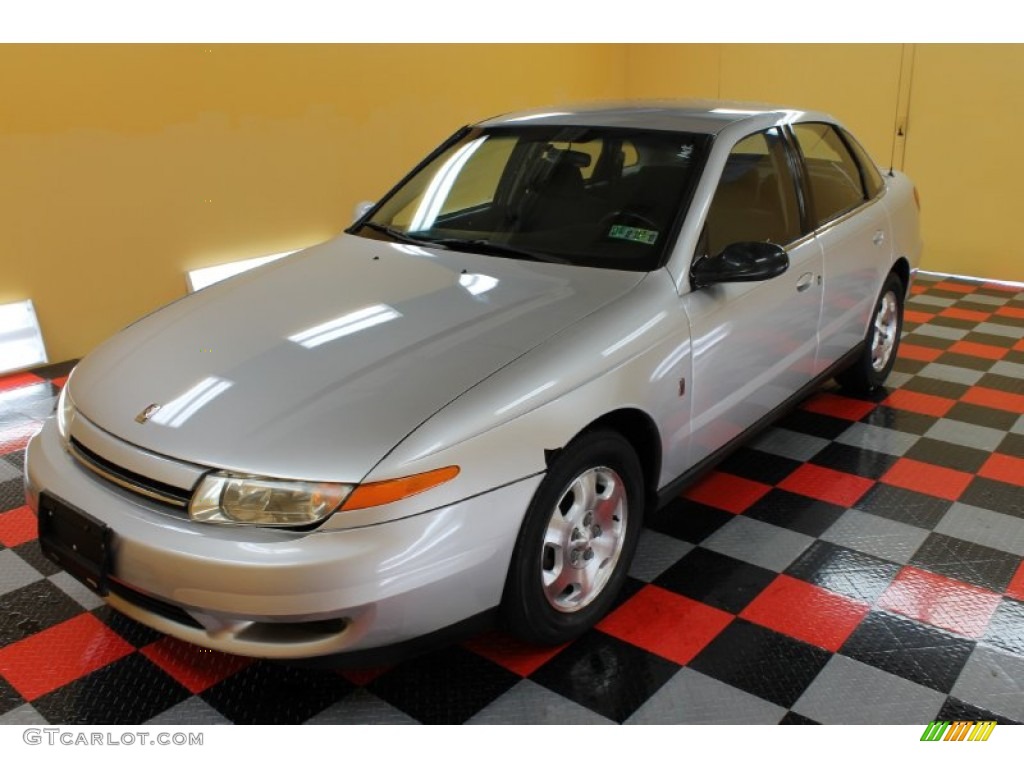 2002 L Series L300 Sedan - Bright Silver / Black photo #2