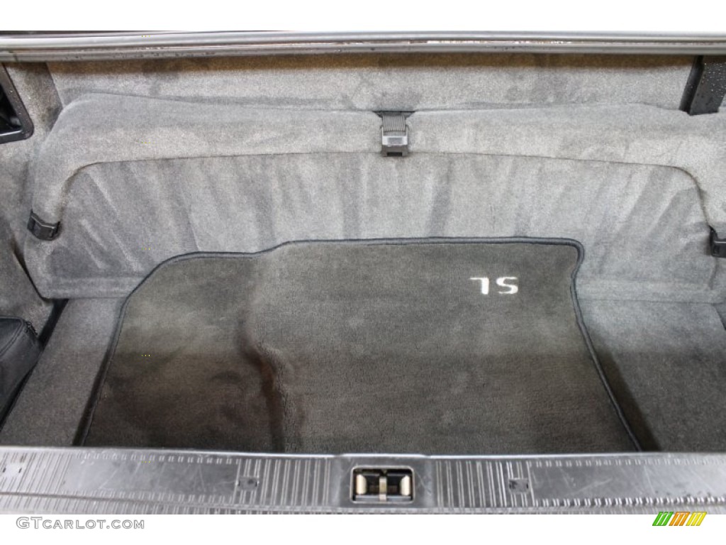 2002 Mercedes-Benz SL 500 Roadster Trunk Photos