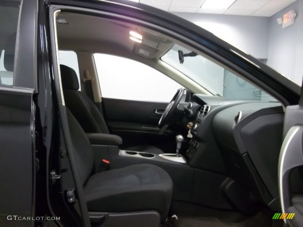 2011 Rogue S AWD - Wicked Black / Black photo #10