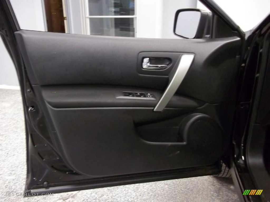 2011 Rogue S AWD - Wicked Black / Black photo #12
