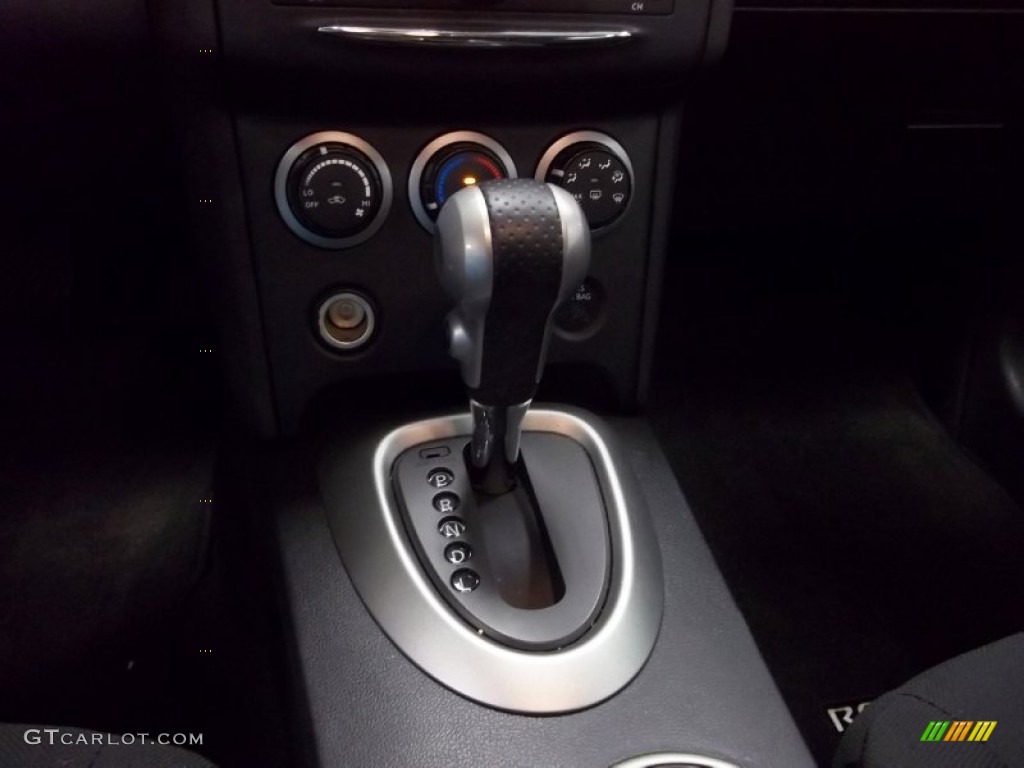 2011 Rogue S AWD - Wicked Black / Black photo #18