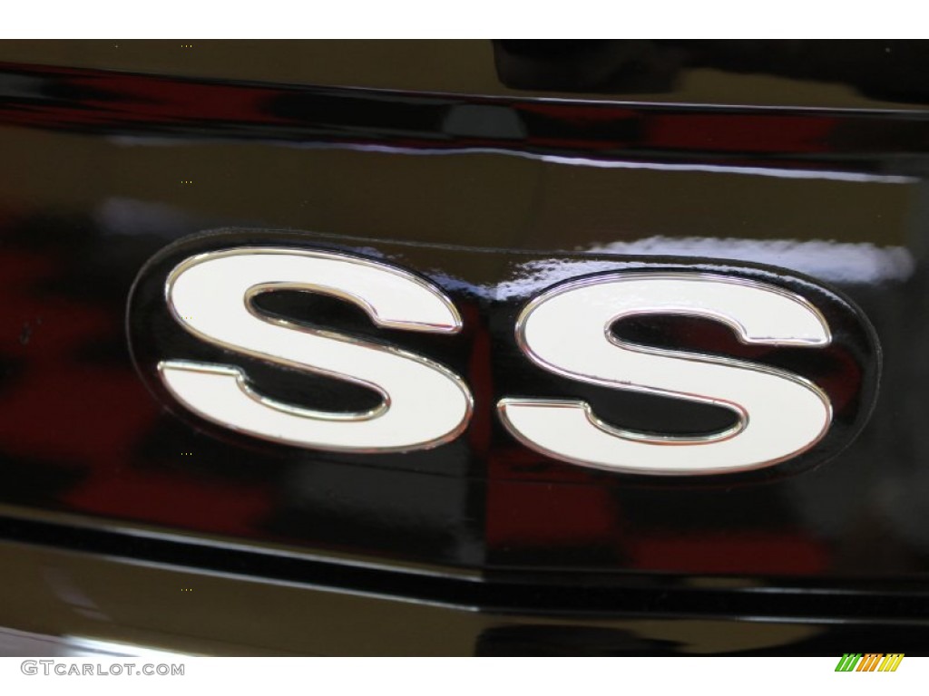 2010 Chevrolet Camaro SS Coupe Marks and Logos Photo #54176419