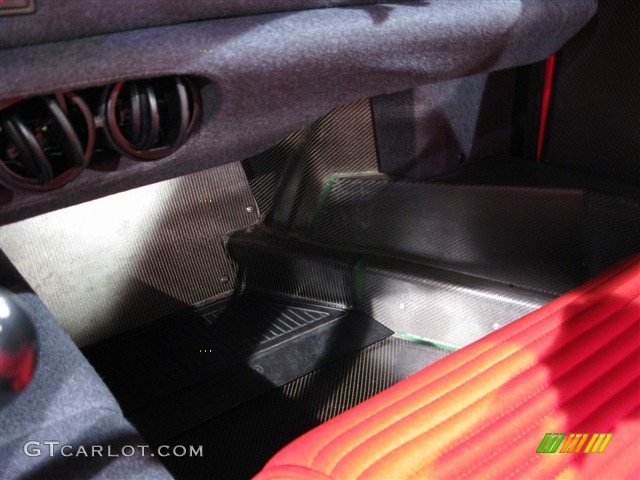 1991 F40  - Red / Red photo #10