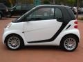 Crystal White 2011 Smart fortwo passion coupe Exterior