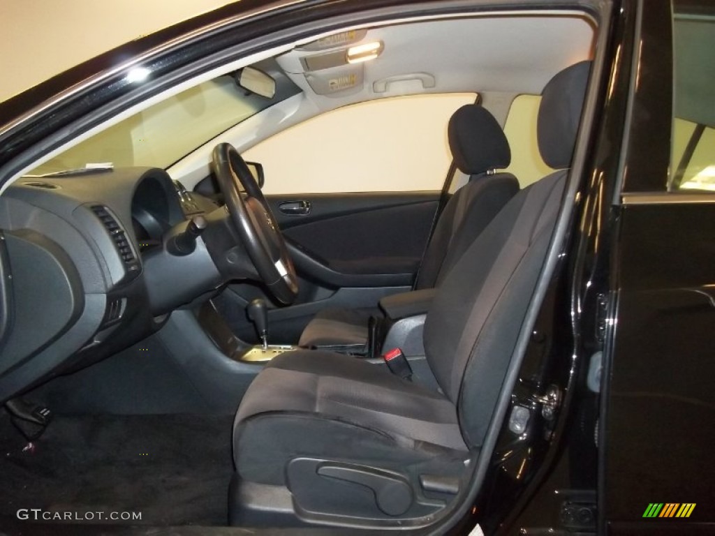 2011 Rogue S AWD - Wicked Black / Black photo #12