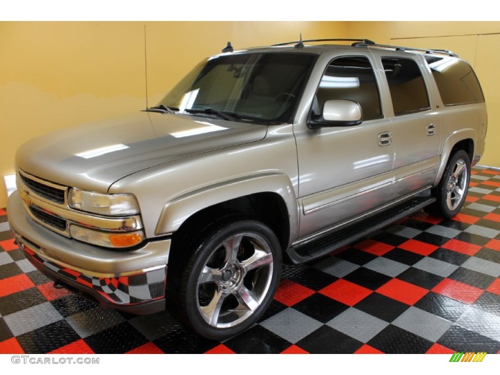 2003 Suburban 1500 LT 4x4 - Sandalwood Metallic / Gray/Dark Charcoal photo #2