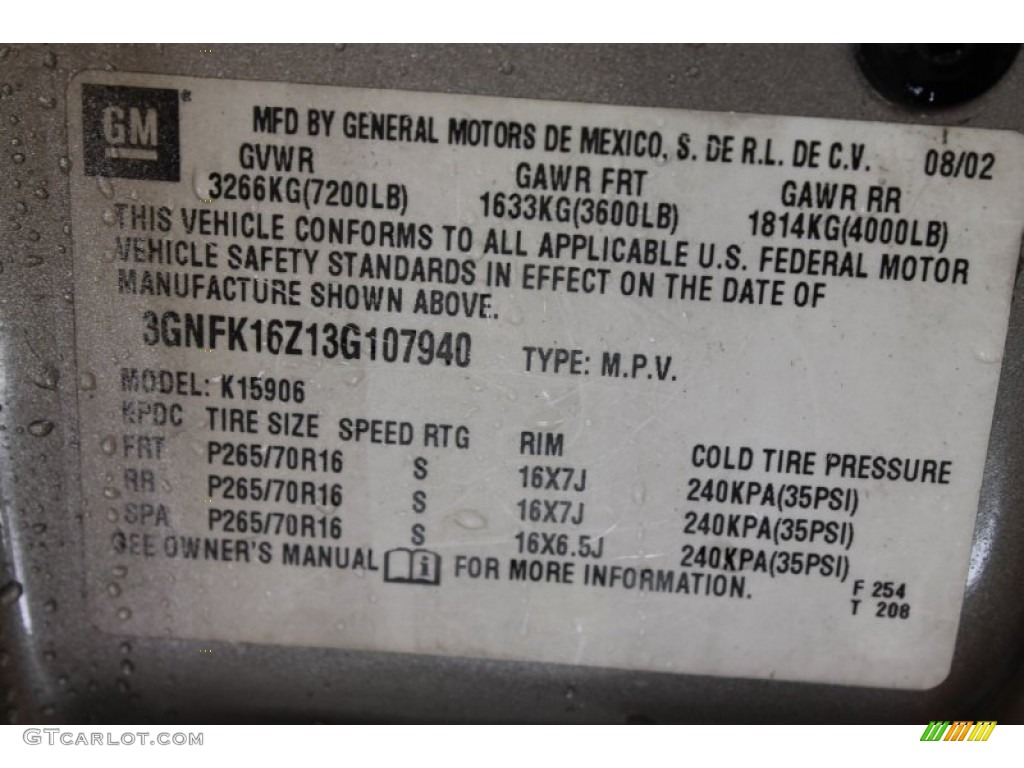 2003 Suburban 1500 LT 4x4 - Sandalwood Metallic / Gray/Dark Charcoal photo #9