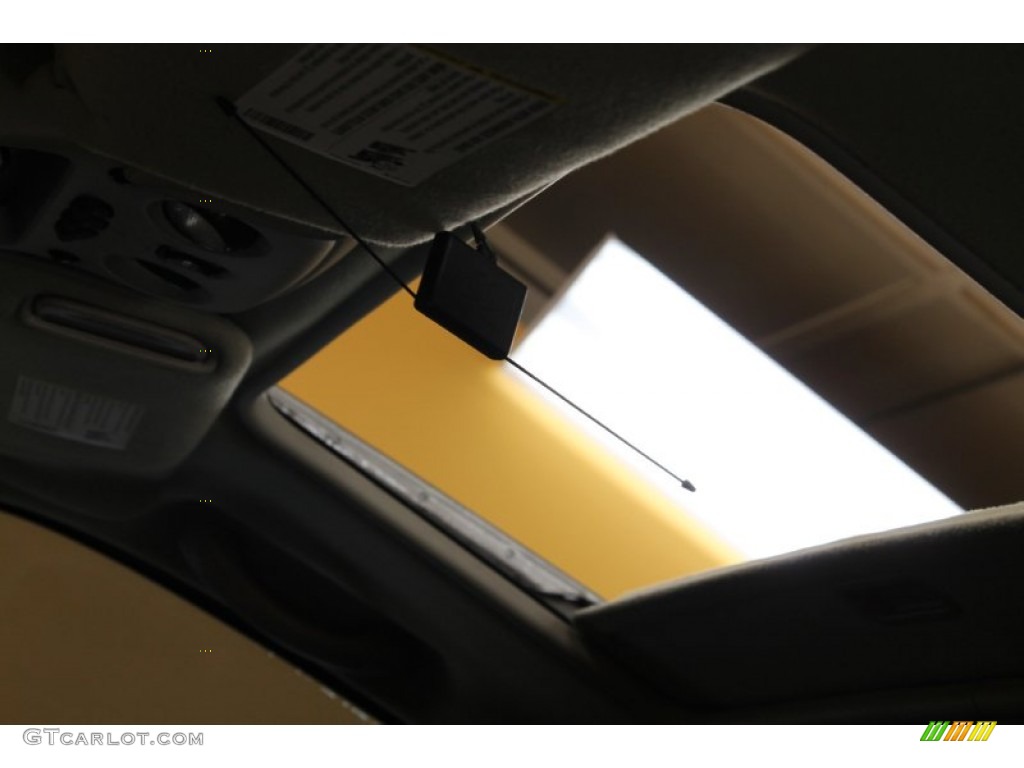 2003 Suburban 1500 LT 4x4 - Sandalwood Metallic / Gray/Dark Charcoal photo #10