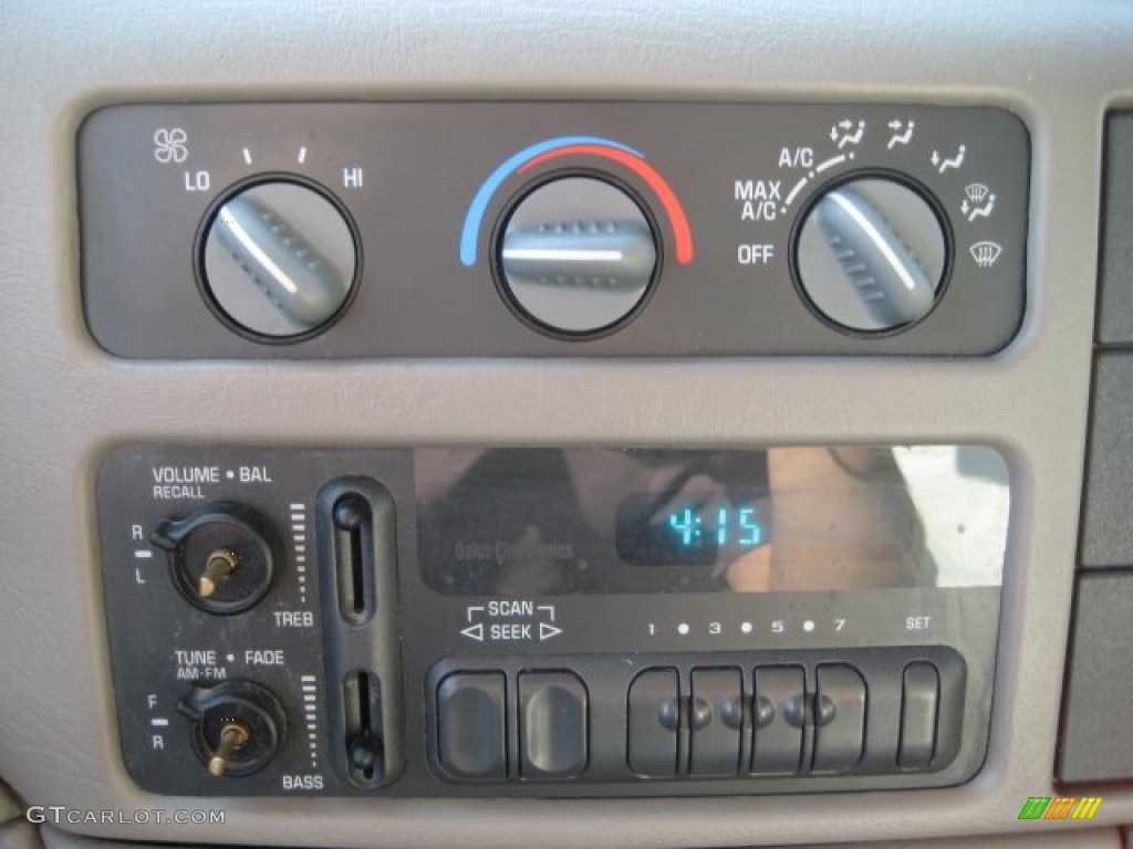 2001 Chevrolet Astro Commercial Van Controls Photos