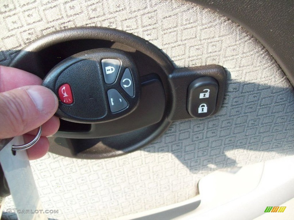 2008 Equinox LT AWD - Black / Dark Gray photo #6