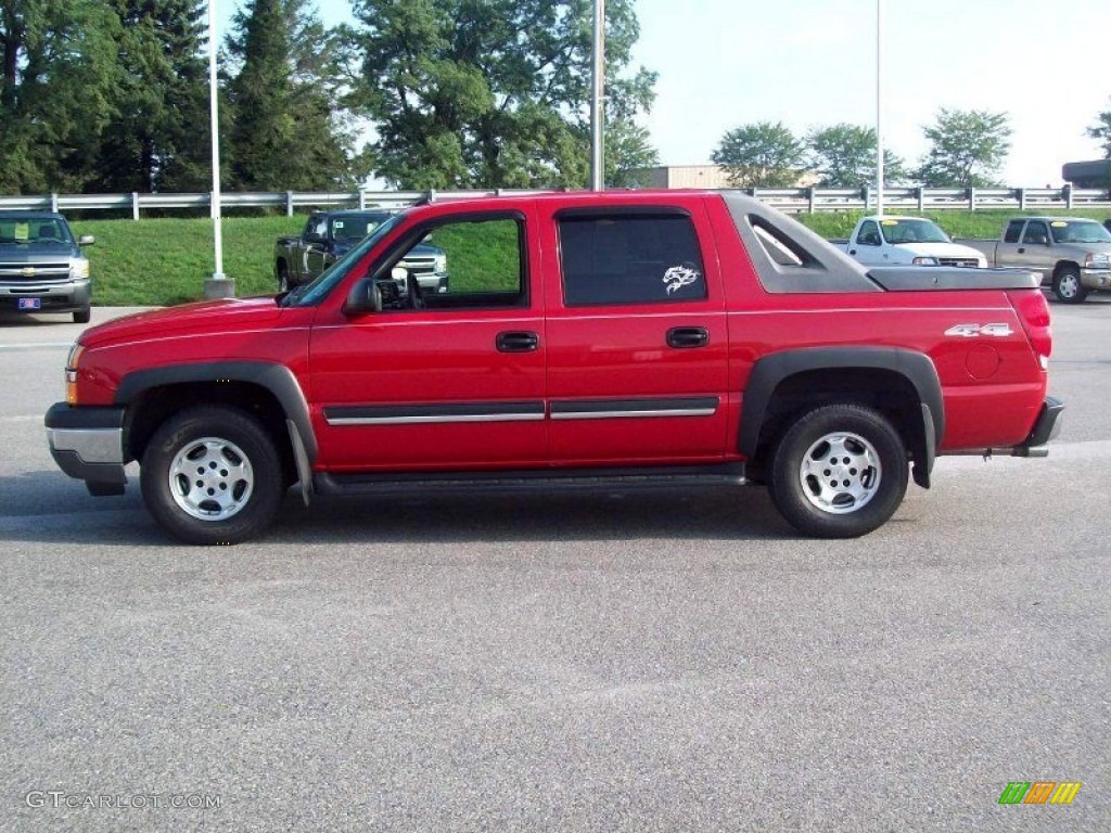 2005 Avalanche LS 4x4 - Victory Red / Gray/Dark Charcoal photo #13