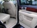 2006 Black Lincoln Navigator Luxury 4x4  photo #24