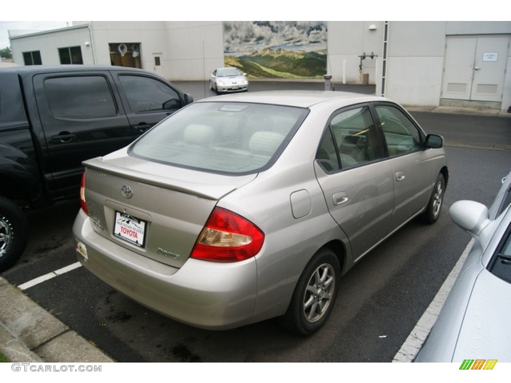 2001 Prius Hybrid - Silver Strata Metallic / Gray photo #2