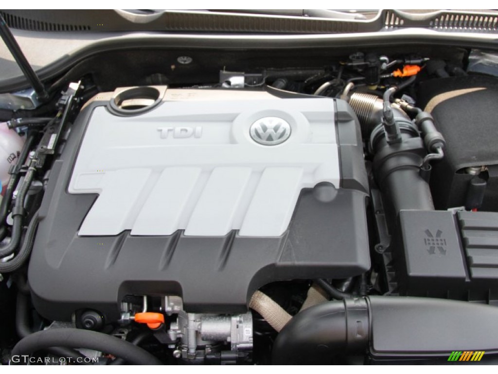 2010 Volkswagen Golf 4 Door TDI Engine Photos
