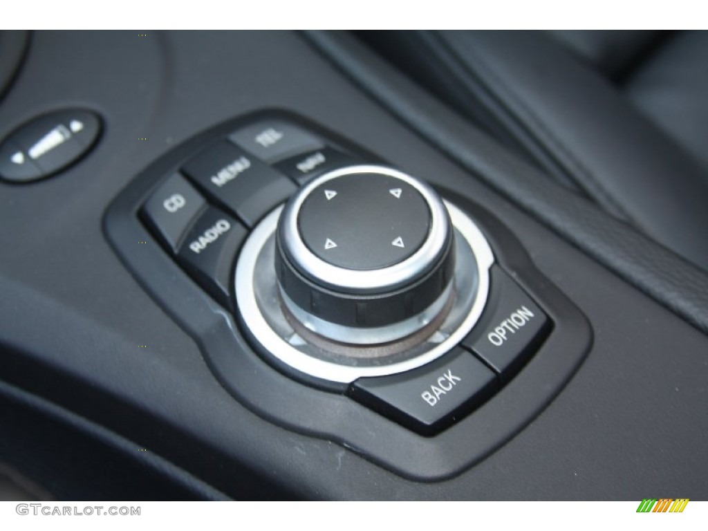 2009 BMW M3 Sedan Controls Photo #54196963