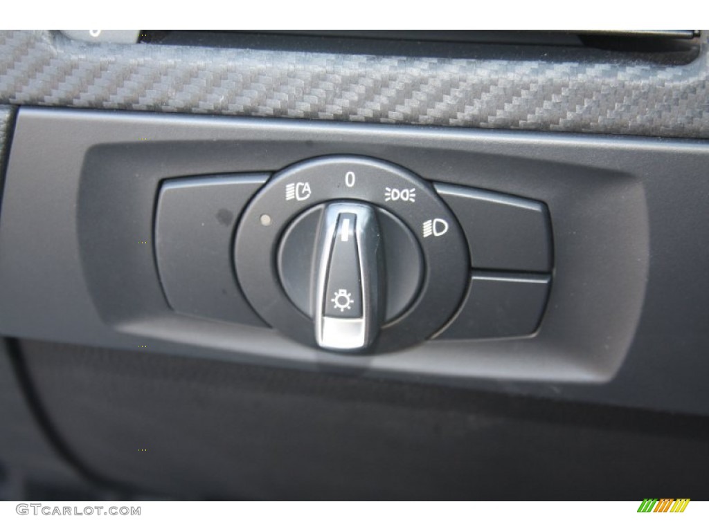 2009 BMW M3 Sedan Controls Photo #54196978